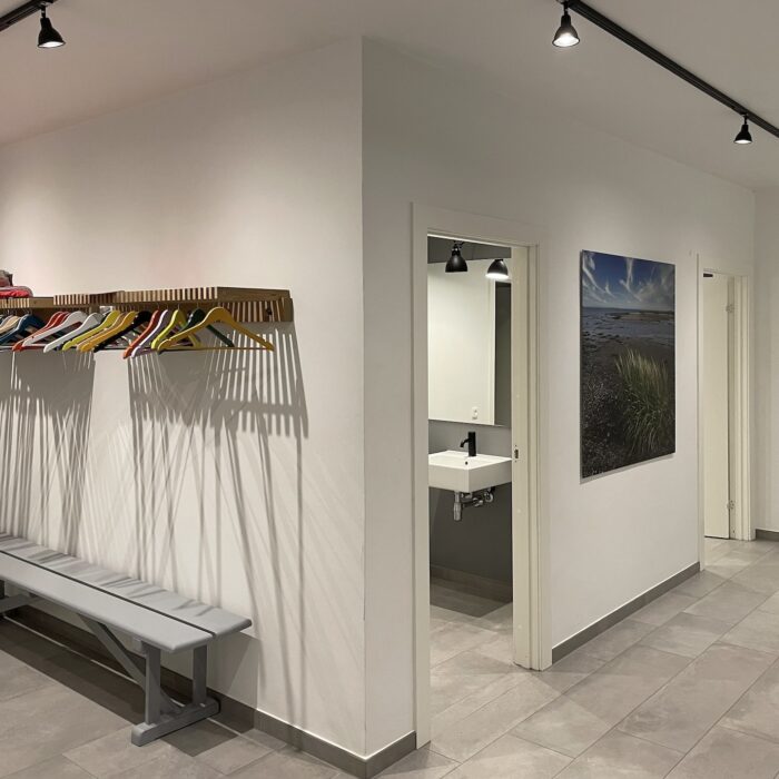 garderobe og toiletter